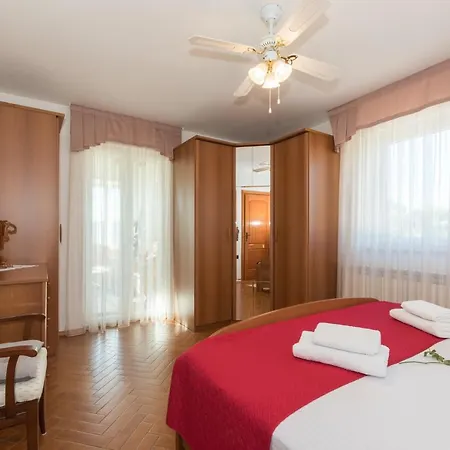 Mare Villa